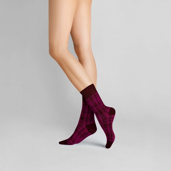 Hudson - pehmead ja soojad pikad sokid puuvillaga ja ruudulise mustriga